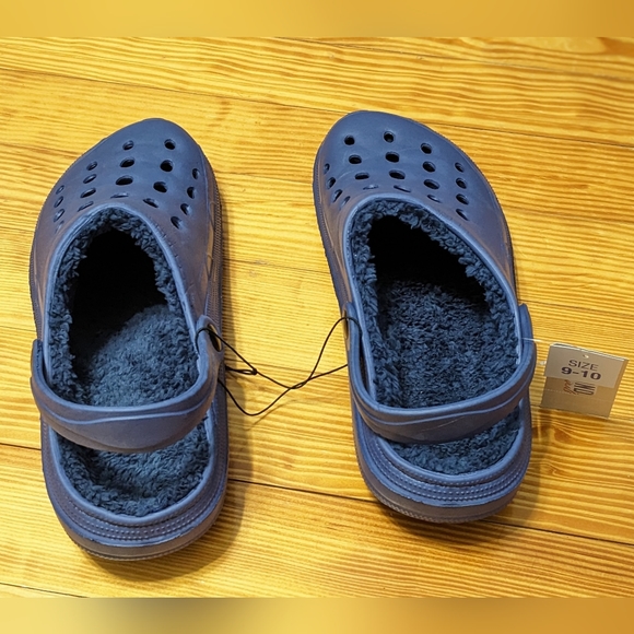 Men's Navy Blue Fur Sherpa Lined Clogs With Back Straps, Size 9-10, New With Tag - Picture 5 of 6